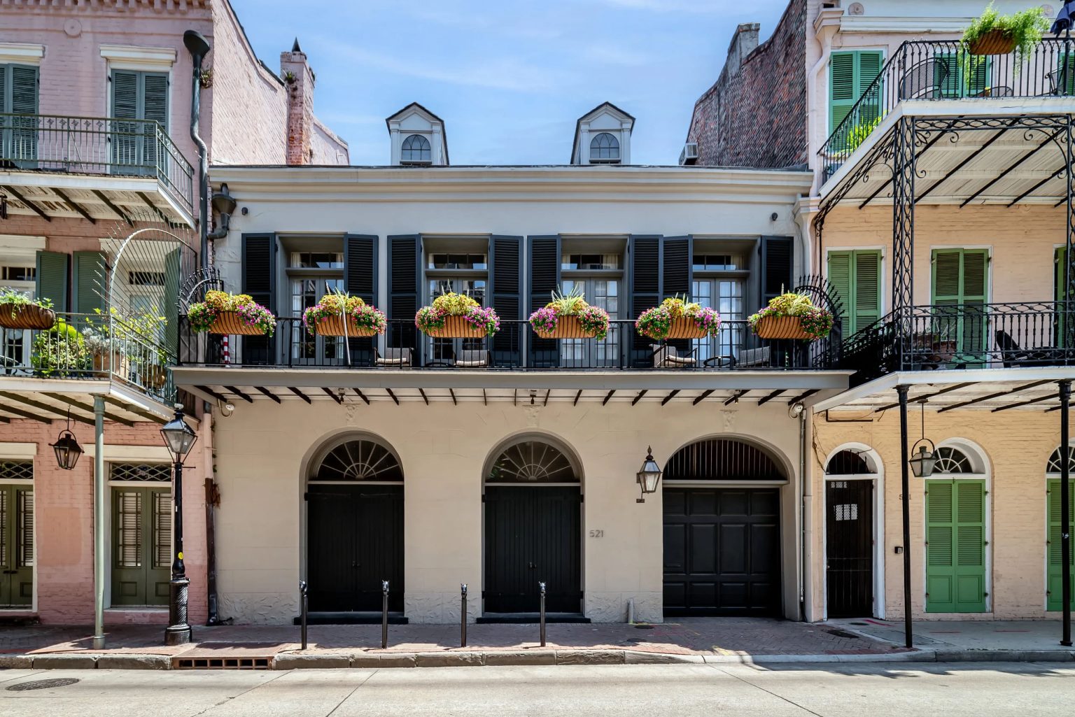 Brad and Angelina's New Orleans Mansion