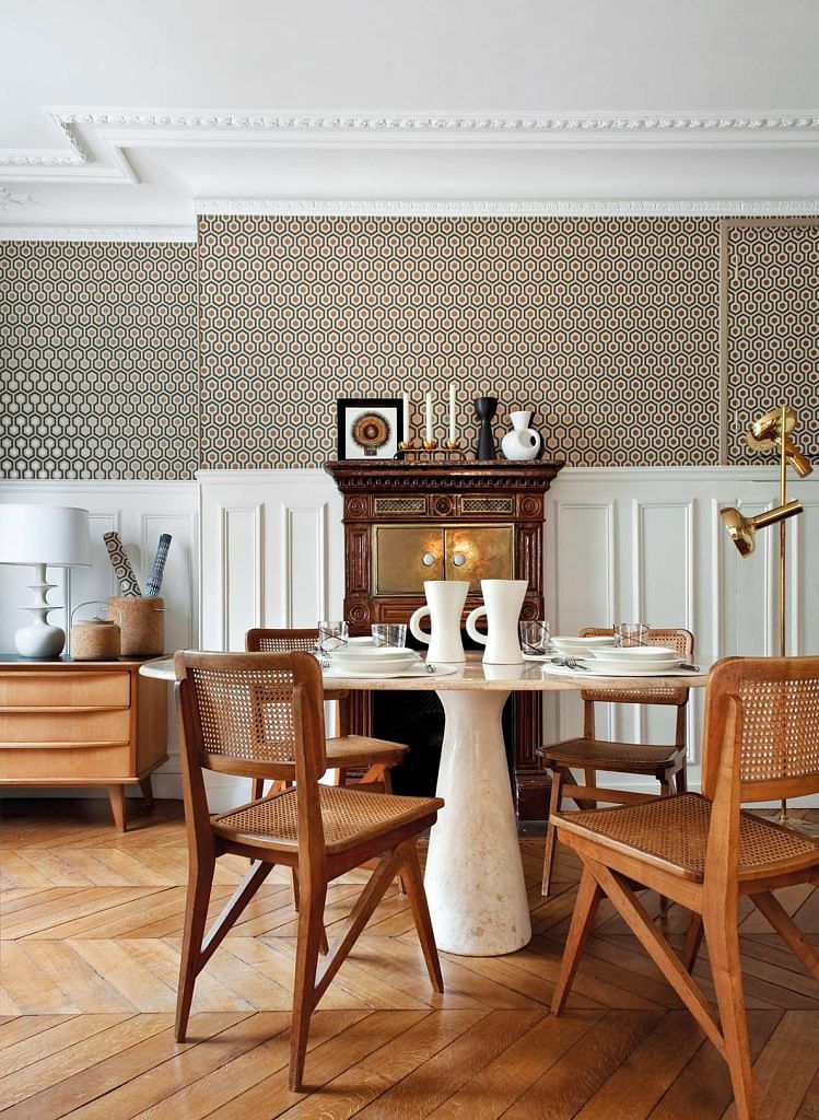 The hexagon wallpaper design is an instant stunned in the dining room.