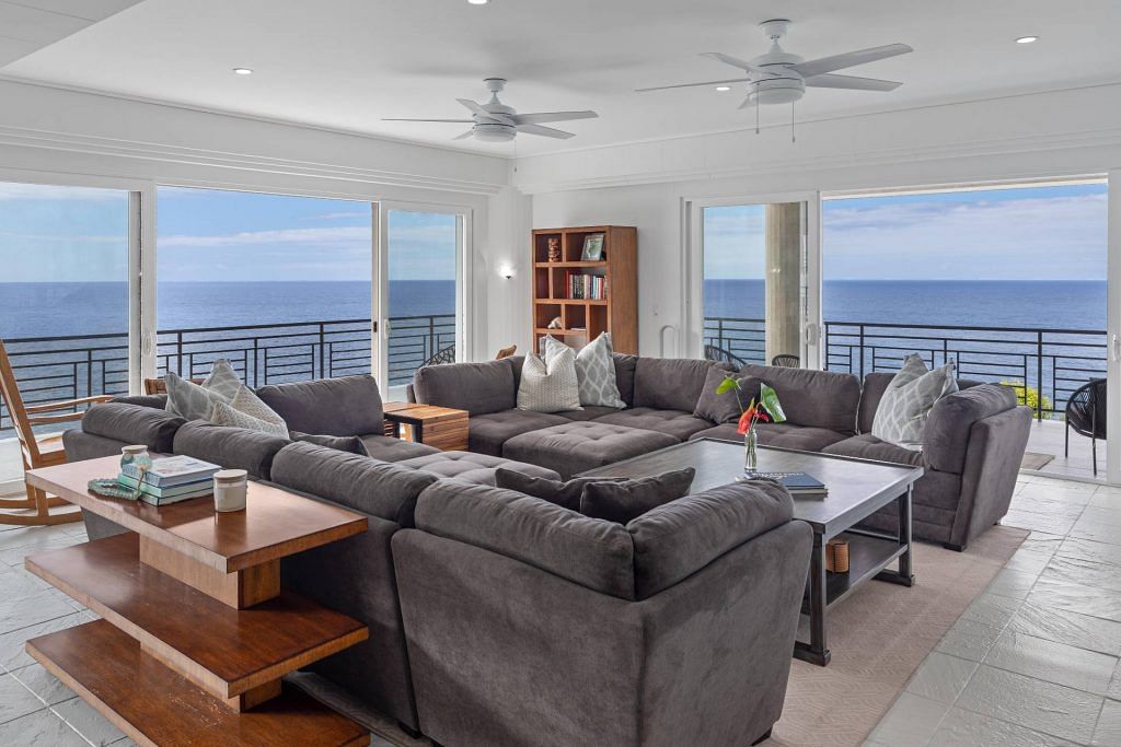 House Tour: Justin Bieber's Hawaii Vacation Home Costs $10,000 Per Night