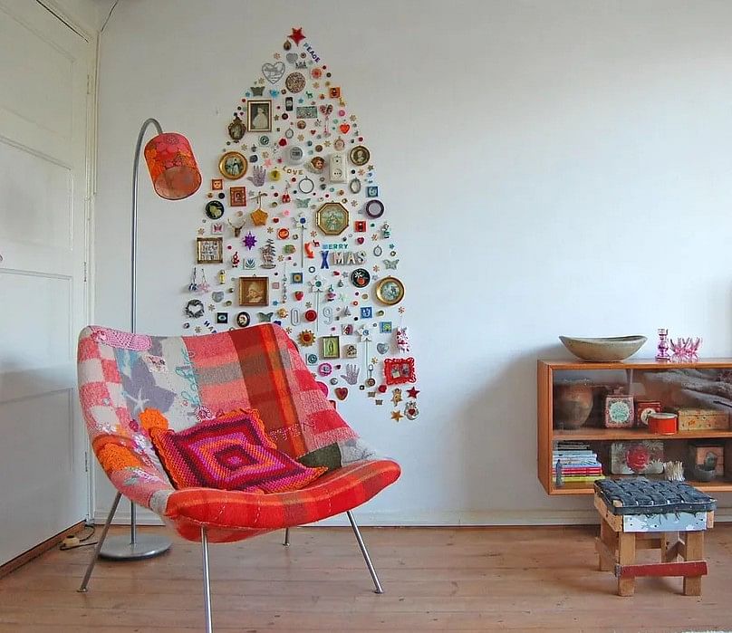 Creative DIY Ideas Christmas Tree Alternatives (Image: Brit+Co)