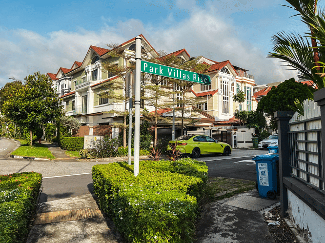 Kovan Hougang Landed Houses along Park Villas Rise