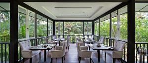 Valentine’s Day Restaurants: 10 Romantic restaurants & cafes in Singapore (2023) - Corner House Verandah level