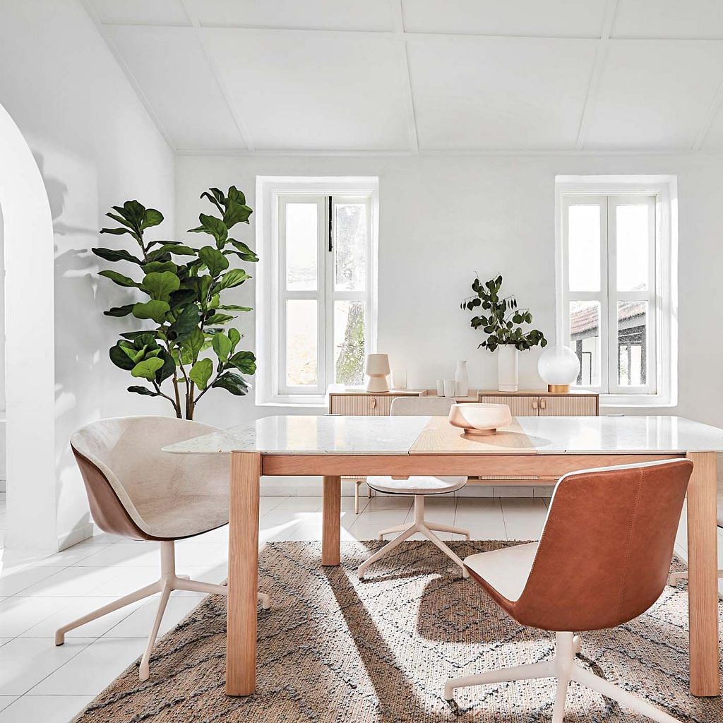 Commune Creme Extendable Dining Table